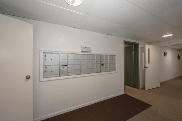379 Huse Rd Unit 14, Manchester, NH 03103