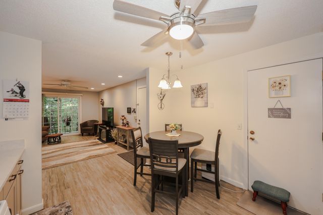 379 Huse Rd Unit 14, Manchester, NH 03103