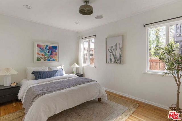 2342 Lake View Avenue, Los Angeles, CA 90039