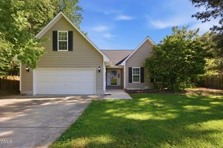 116 Winterfield Drive, Raeford, NC 28376