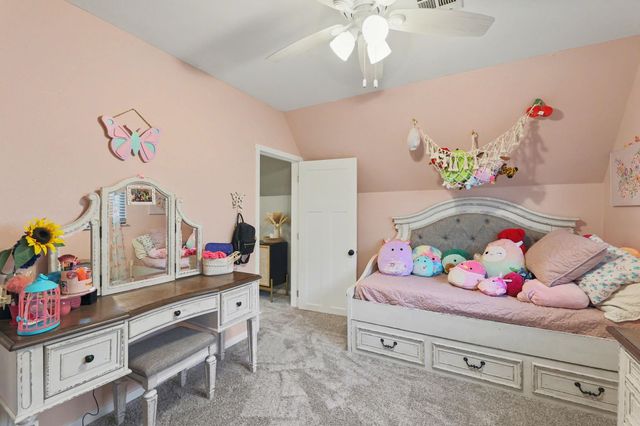 4701 N Woodlawn Blvd, Bel Aire, KS 67220