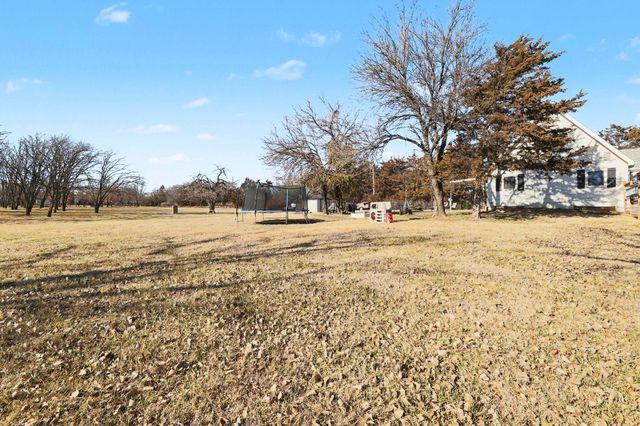 4701 N Woodlawn Blvd, Bel Aire, KS 67220