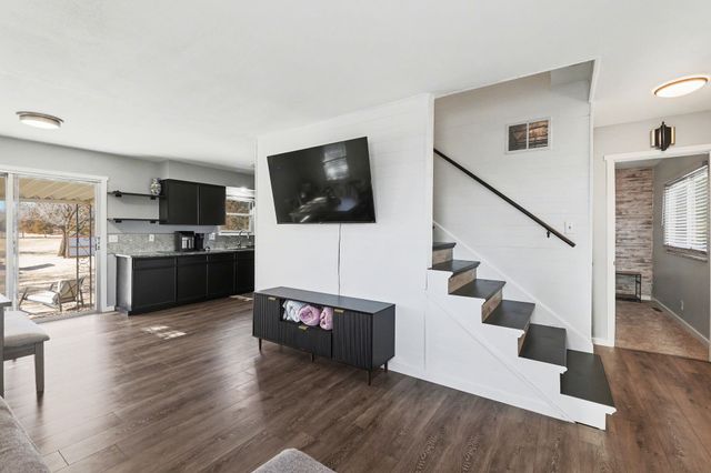 4701 N Woodlawn Blvd, Bel Aire, KS 67220