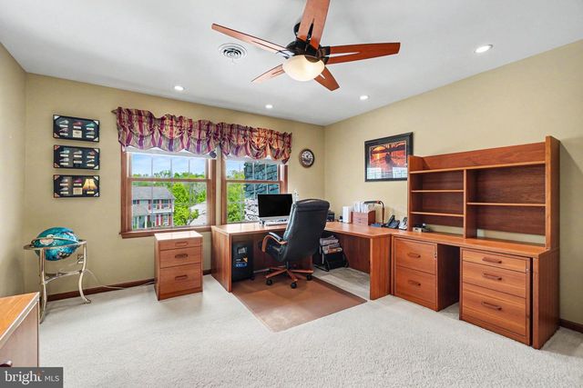 3505 ADA DR, Mechanicsburg, PA 17050