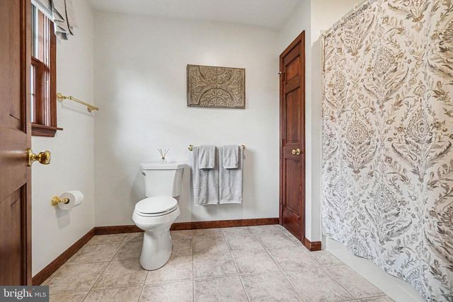 3505 ADA DR, Mechanicsburg, PA 17050