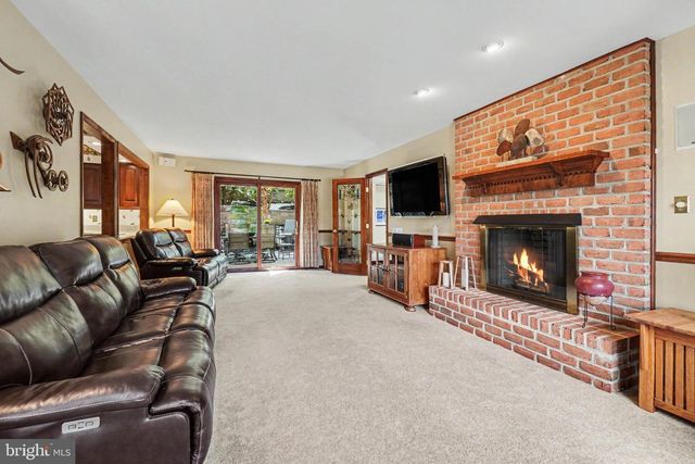 3505 ADA DR, Mechanicsburg, PA 17050