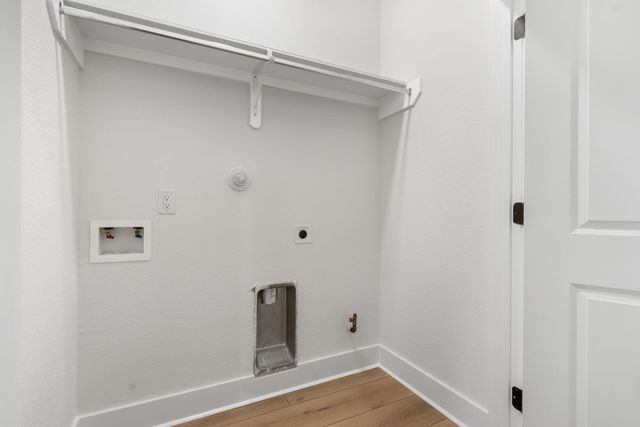 22806 August Leaf Drive, Tomball, TX 77375