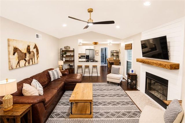 440 Spruce Court, Alpharetta, GA 30004