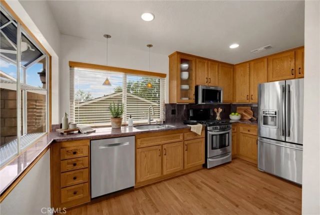 1631 Carmel Circle West West, Upland, CA 91784