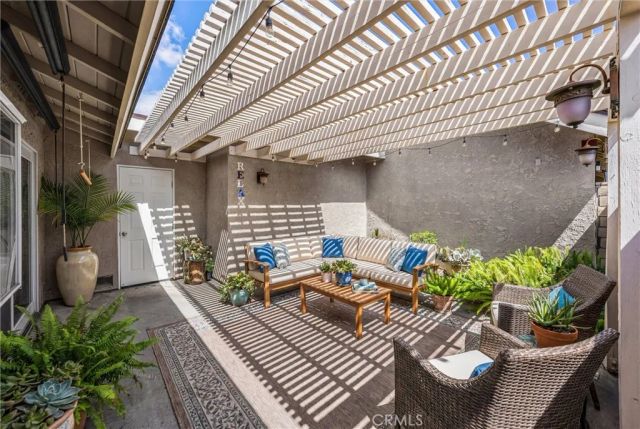 1631 Carmel Circle West West, Upland, CA 91784