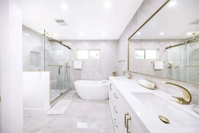 7306 Farmdale Avenue, North Hollywood, CA 91605