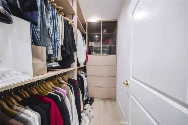 7306 Farmdale Avenue, North Hollywood, CA 91605