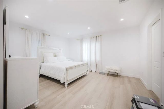 7306 Farmdale Avenue, North Hollywood, CA 91605