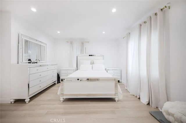 7306 Farmdale Avenue, North Hollywood, CA 91605