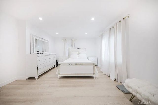 7306 Farmdale Avenue, North Hollywood, CA 91605