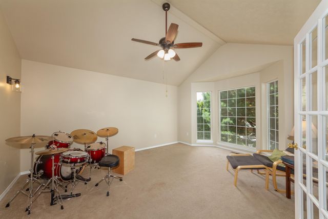 16410 N Morton Dr, Spokane, WA 99208