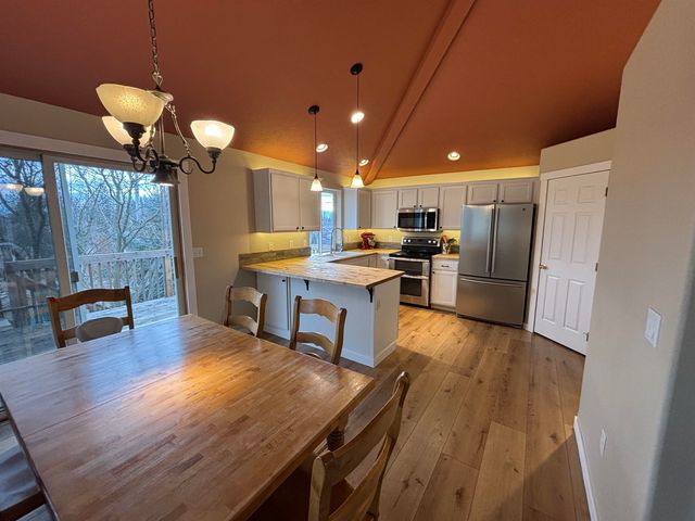 16410 N Morton Dr, Spokane, WA 99208