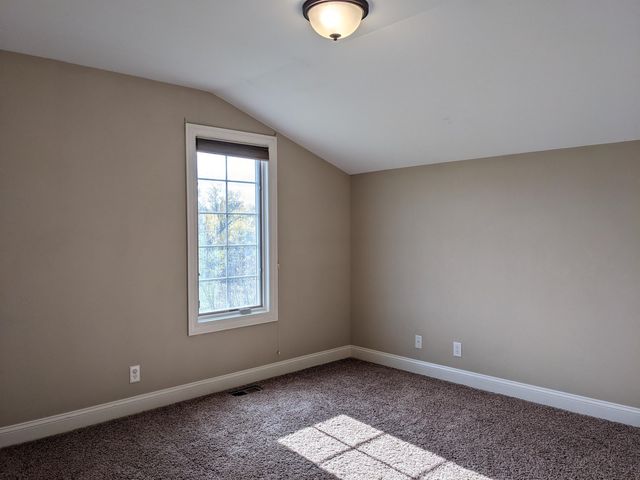 746-748 Gabriela Court, Rockford, IL 61108