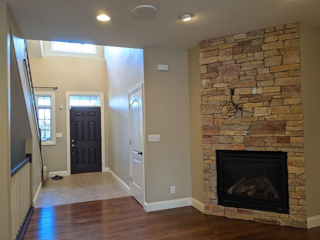 746-748 Gabriela Court, Rockford, IL 61108