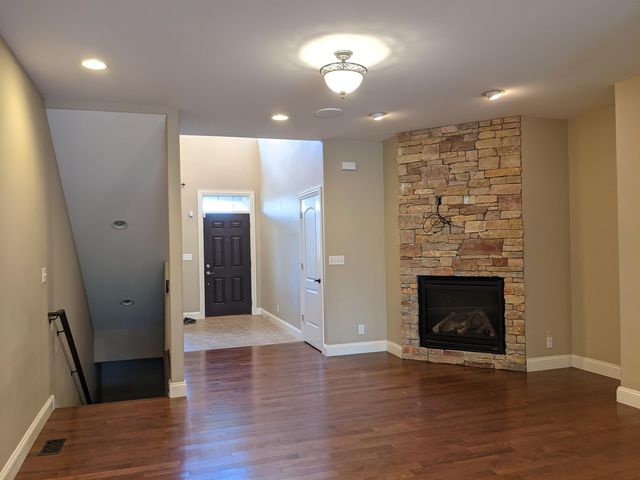 746-748 Gabriela Court, Rockford, IL 61108