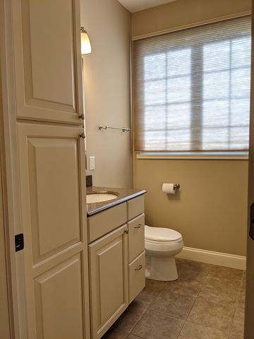 746-748 Gabriela Court, Rockford, IL 61108