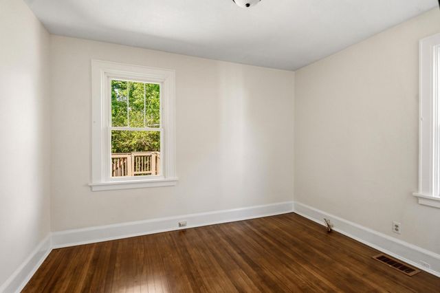 9 Ridgeway Avenue, Fort Thomas, KY 41075