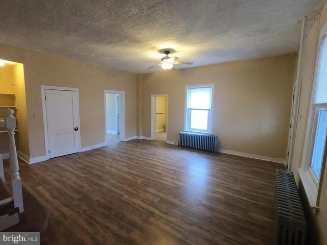 604 E MARSHALL ST, Norristown, PA 19401