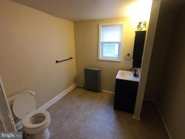 604 E MARSHALL ST, Norristown, PA 19401