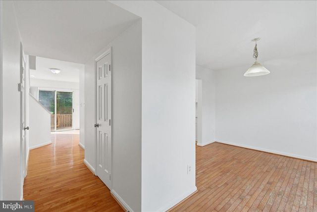 6129 KENDRA WAY, Centreville, VA 20121