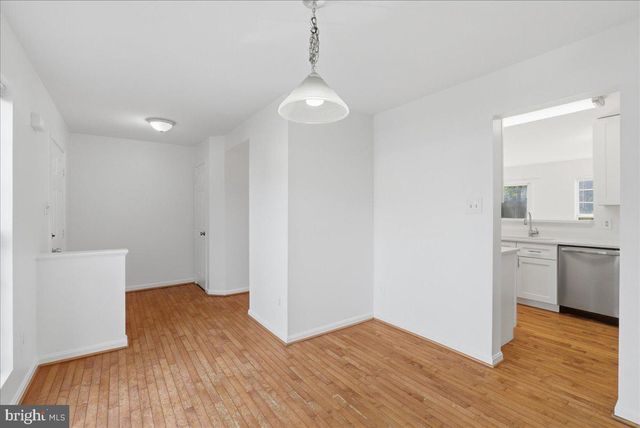 6129 KENDRA WAY, Centreville, VA 20121