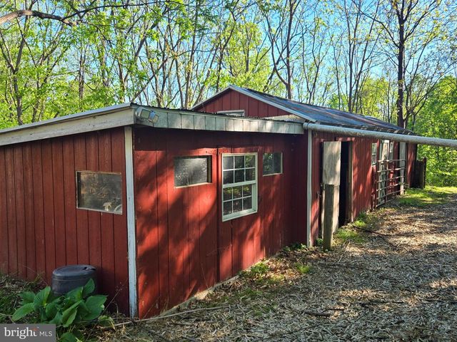 3450 MIDDLE RIDGE RD, Newport, PA 17074