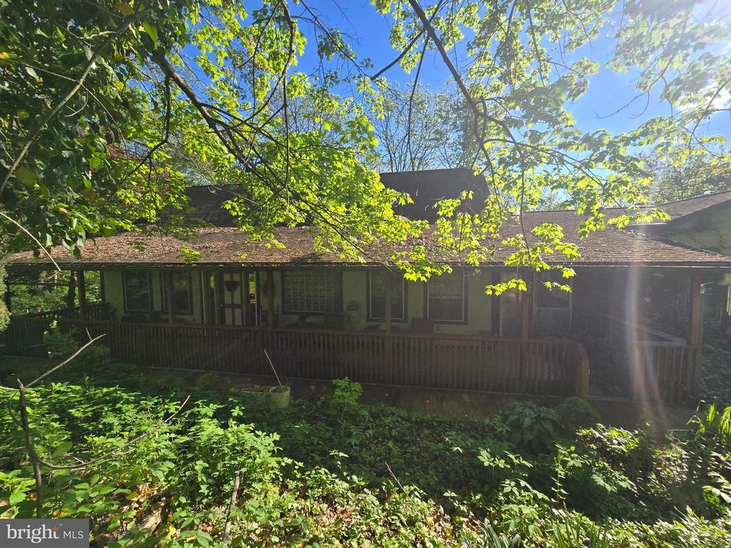 3450 MIDDLE RIDGE RD, Newport, PA 17074