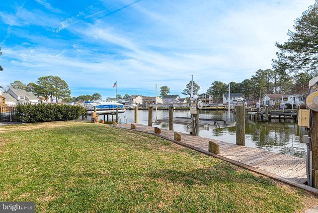 6 LOOKOUT PT, Ocean Pines, MD 21811