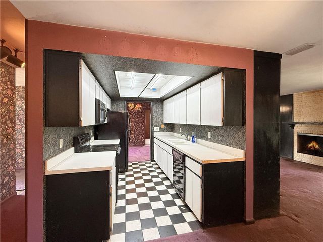 2065 ENVOY COURT, Clearwater, FL 33764