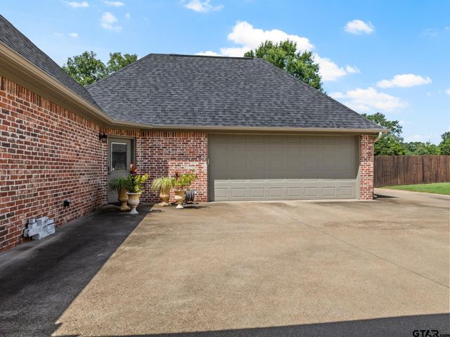 204 Private Road 54166, Pittsburg, TX 75686