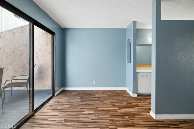 13534 Cordary Avenue 14, Hawthorne, CA 90250