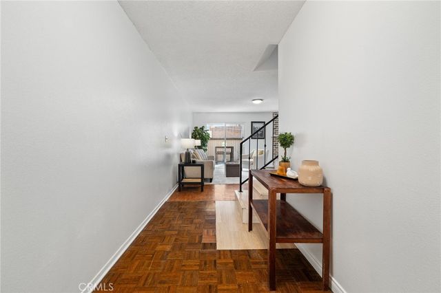 13534 Cordary Avenue 14, Hawthorne, CA 90250