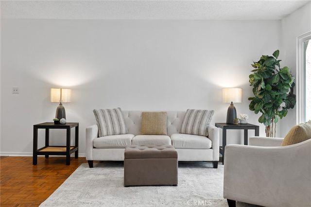 13534 Cordary Avenue 14, Hawthorne, CA 90250