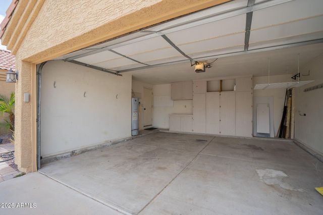 16006 S 39th Street, Phoenix, AZ 85048