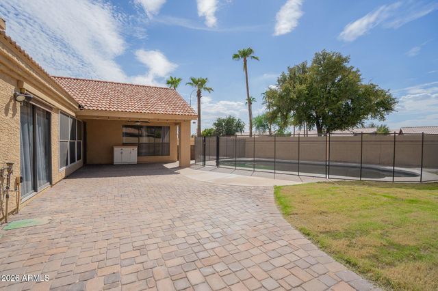 16006 S 39th Street, Phoenix, AZ 85048