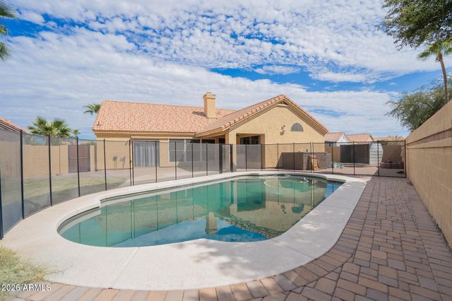 16006 S 39th Street, Phoenix, AZ 85048