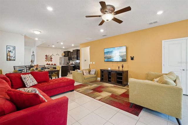 1876 SUMMER DRIVE, Davenport, FL 33897