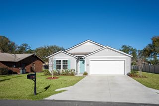 29 Prairie Ln, Palm Coast, FL 32164