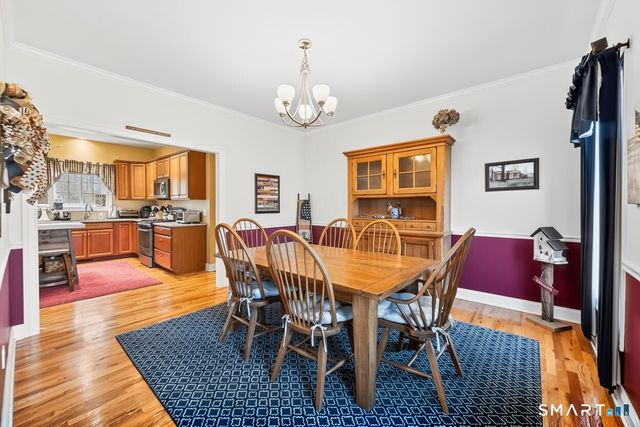 18 Oakwood Drive, Beacon Falls, CT 06403