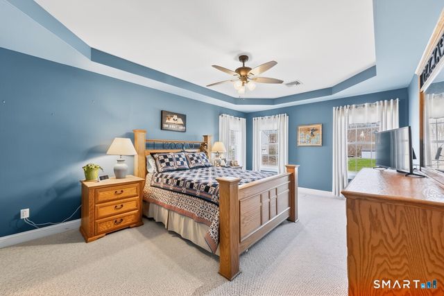 18 Oakwood Drive, Beacon Falls, CT 06403