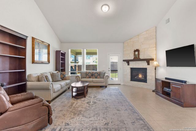 104 Inverness, Boerne, TX 78015