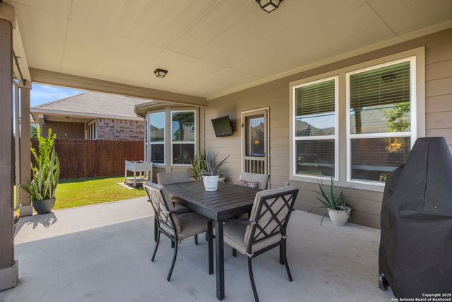 104 Inverness, Boerne, TX 78015