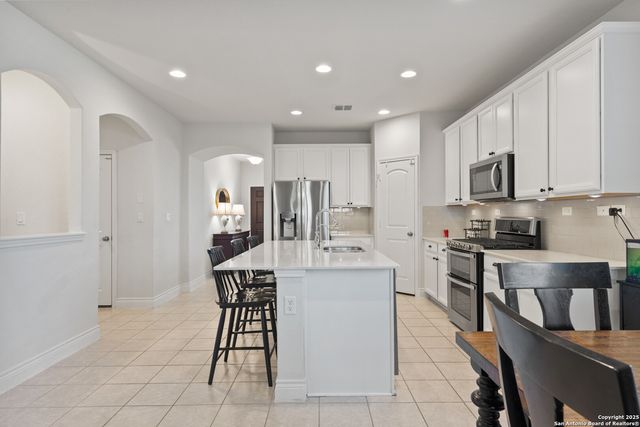 104 Inverness, Boerne, TX 78015