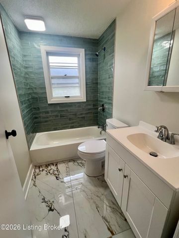 3915 Lovin Ct, Louisville, KY 40216