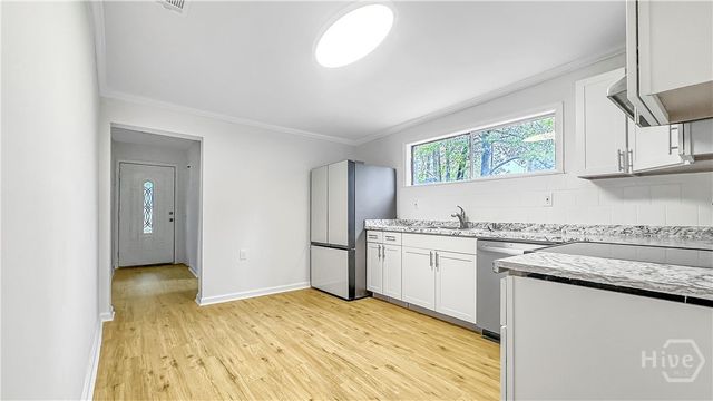 1701 Grove Street, Savannah, GA 31401